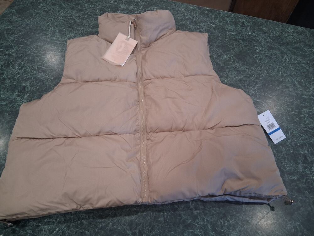 Jessica Simpson Womens khaki Beige cropped puffer vest Sz XL Water Resistant NWT